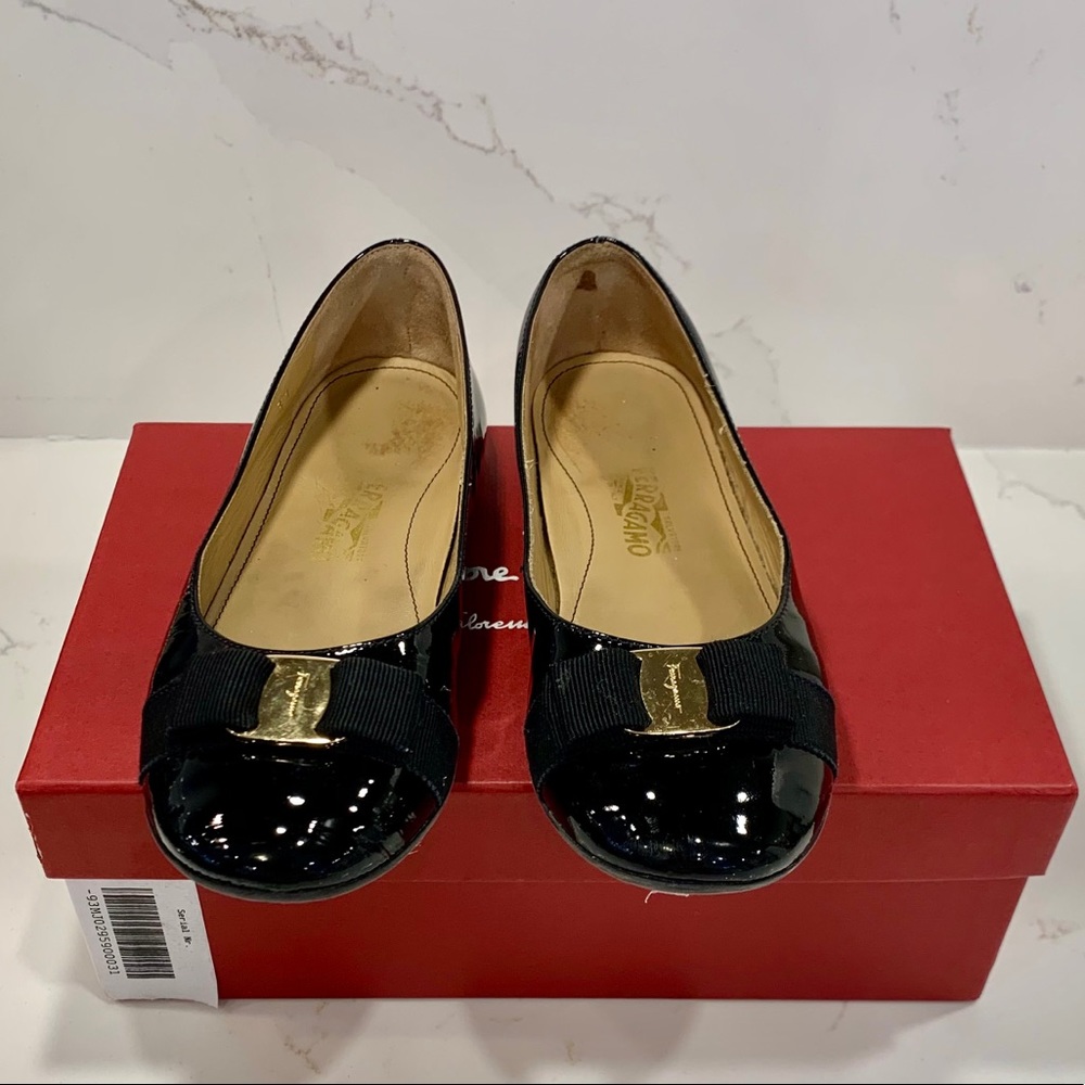 COPY - Salvatore Ferragamo shoes GUC Size 13